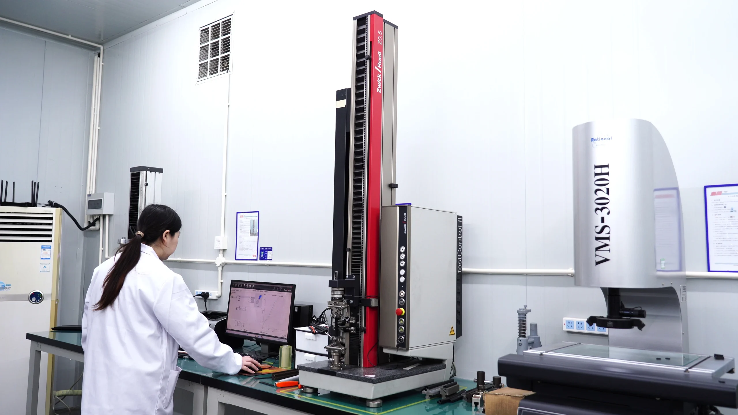 High Temperature Rubber Seals for Conditions &ge;150℃ | VMQ & FKM Solutions | UPT